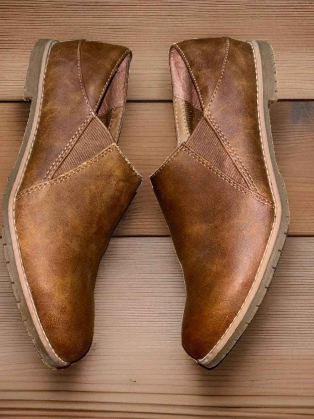 Eurosport Söfft Naisbury II slip-on loafers in a brown leather, Wpmens size 7.5